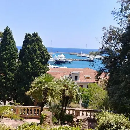 Holidayhouseimperia * Imperia